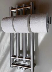 Heizkörper für ein WC, schmaler Heizkörper Gäste-WC aus Edelstahl s